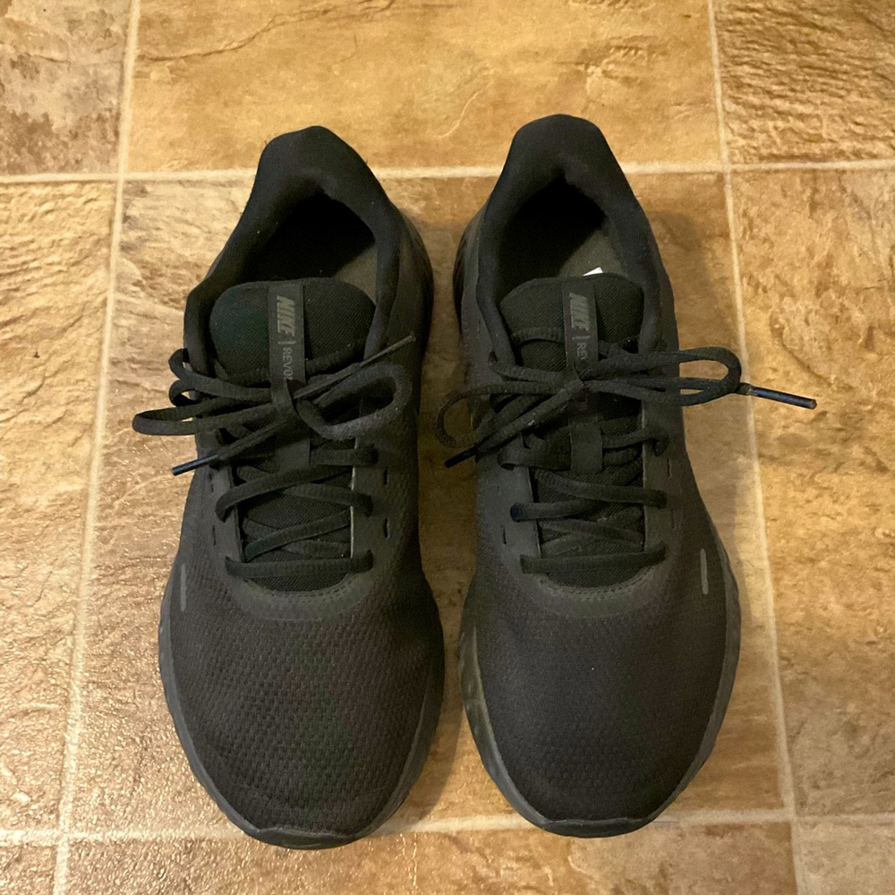 Nike revolution sneakers